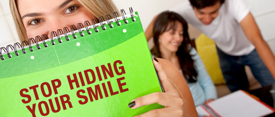Visit St. Petersburg Dentist and Stop Hiding Smile